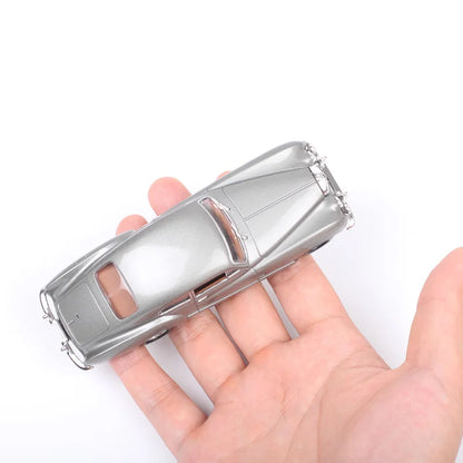 Zonan 1954 Classic Die-Cast Car (1:43)