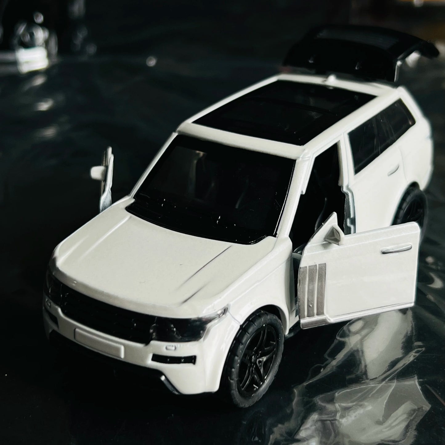 Zonan Off-Road Alloy Car